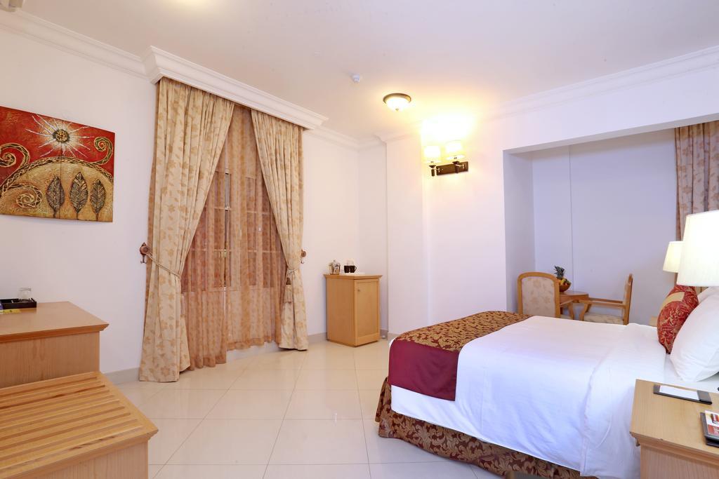 Al Maha Int Hotel Oman Μουσκάτ Εξωτερικό φωτογραφία
